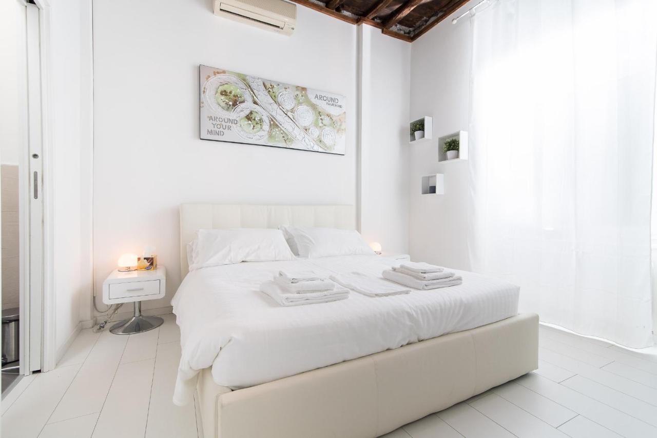 White Ostilia Guesthouse ローマ エクステリア 写真